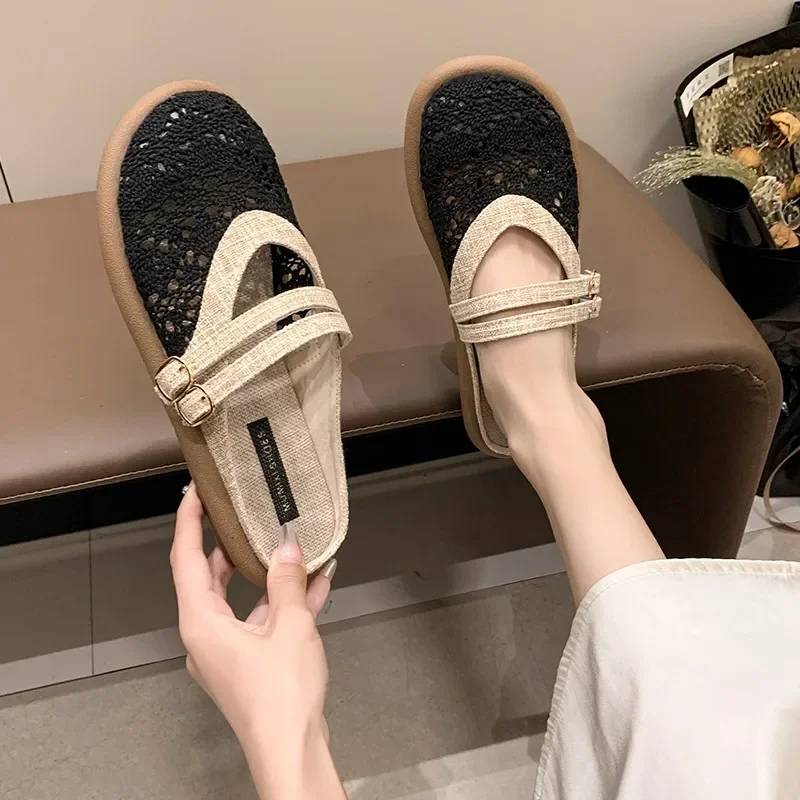 Сандалии женские с закрытым носком мягкая подошва легкие босоножки на плоской