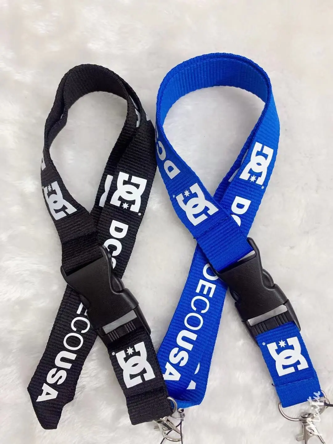 

Wholesale all kinds of mobile phone lanyard key chain sling exhibition neck belt pin hanging rope hanging neck type hanging rope