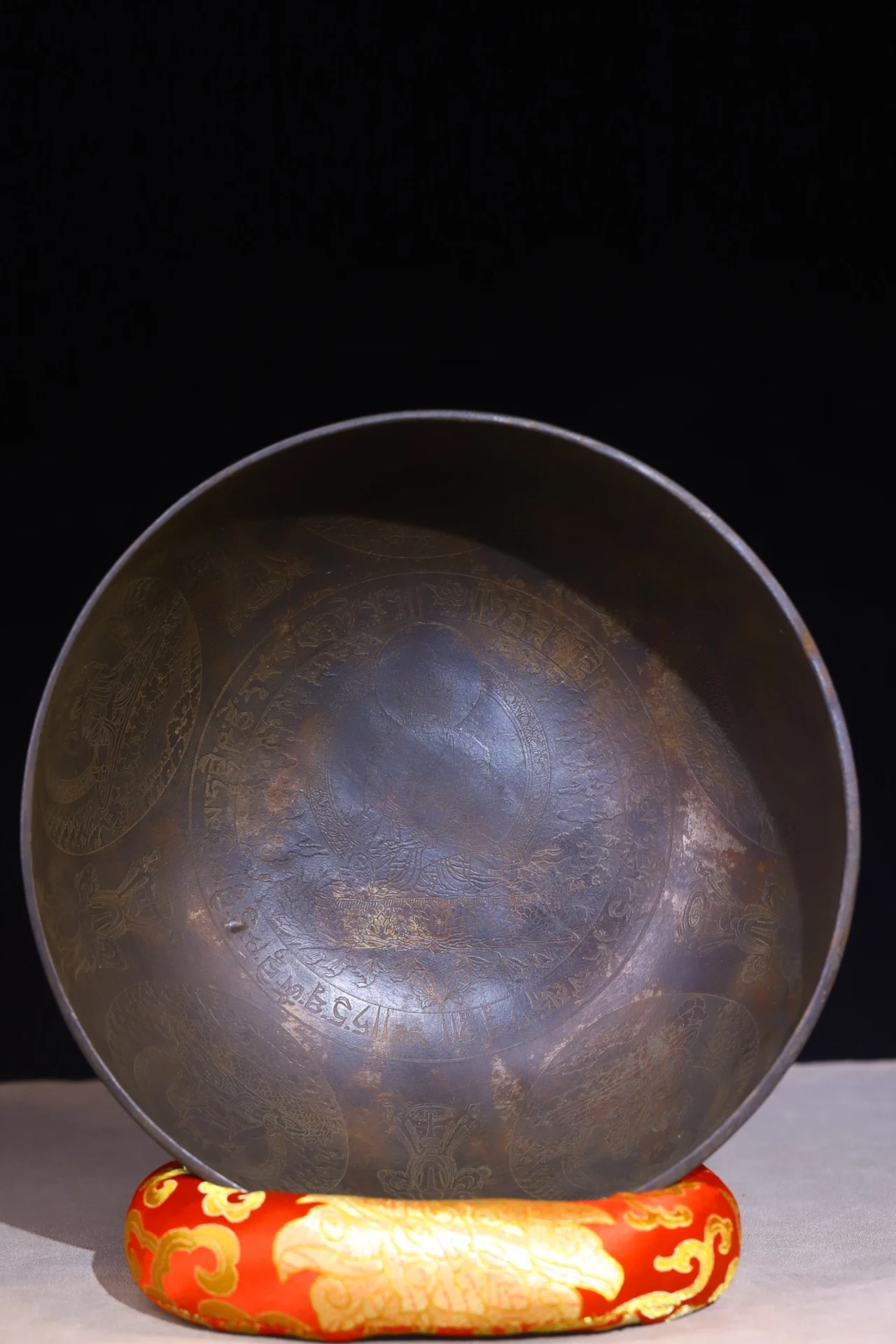 

9"Tibet Temple Collection Old Bronze Medicine Buddha Statue Buddha music Bowl Prayer Wheel Bowl Amulet Dharma Worship Hall