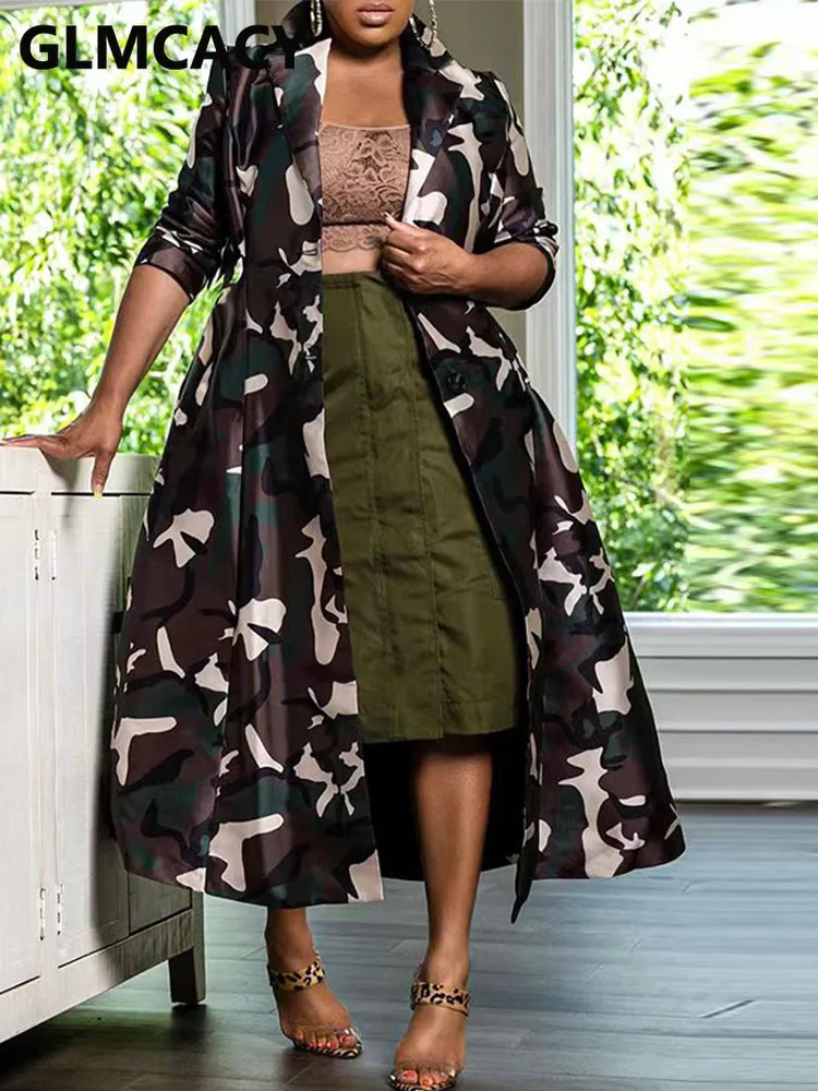 

Women's Camouflage Print Windbreaker Jacket
