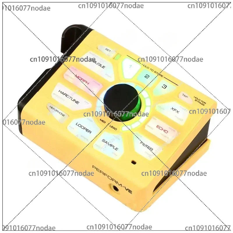 Фото Процессор TC Helicon PERFORM-VG Ultra-Simple для вокала и акустической гитары с креплением на микрофонную стойку для соло-исполнителей и исполнителей дуэта №3