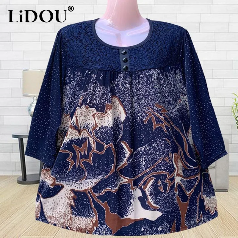 

2023 Summer New Round Neck Vintage Floral Printing T-Shirts Women Oversize Lace Patchwork Ice Silk Fabric Tees Female Loose Tops