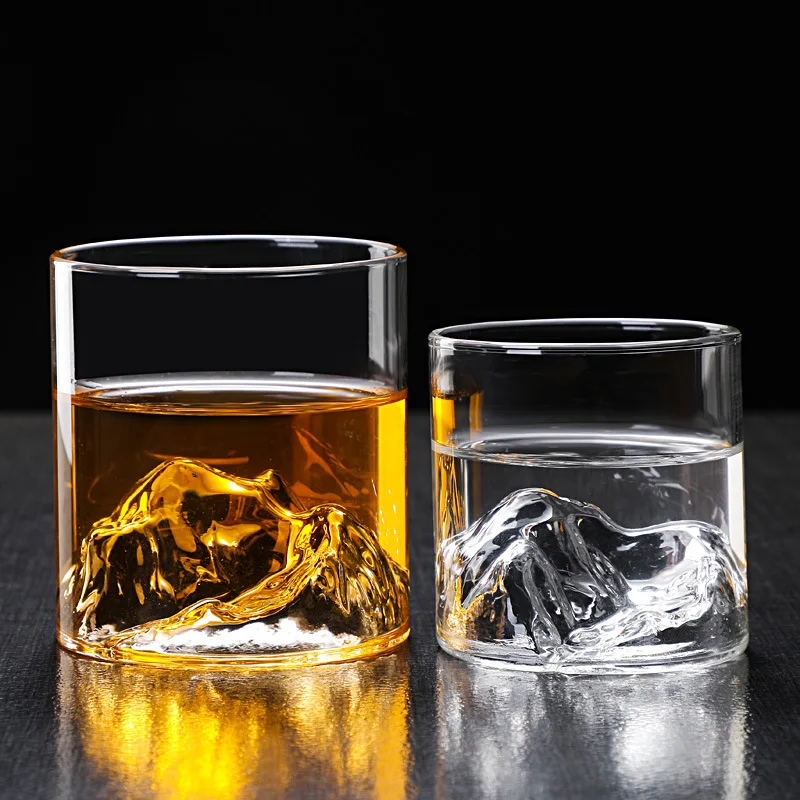 

Glass mountain viewing cup Tibetan mountain cup whisky wine cup household high-value water cup