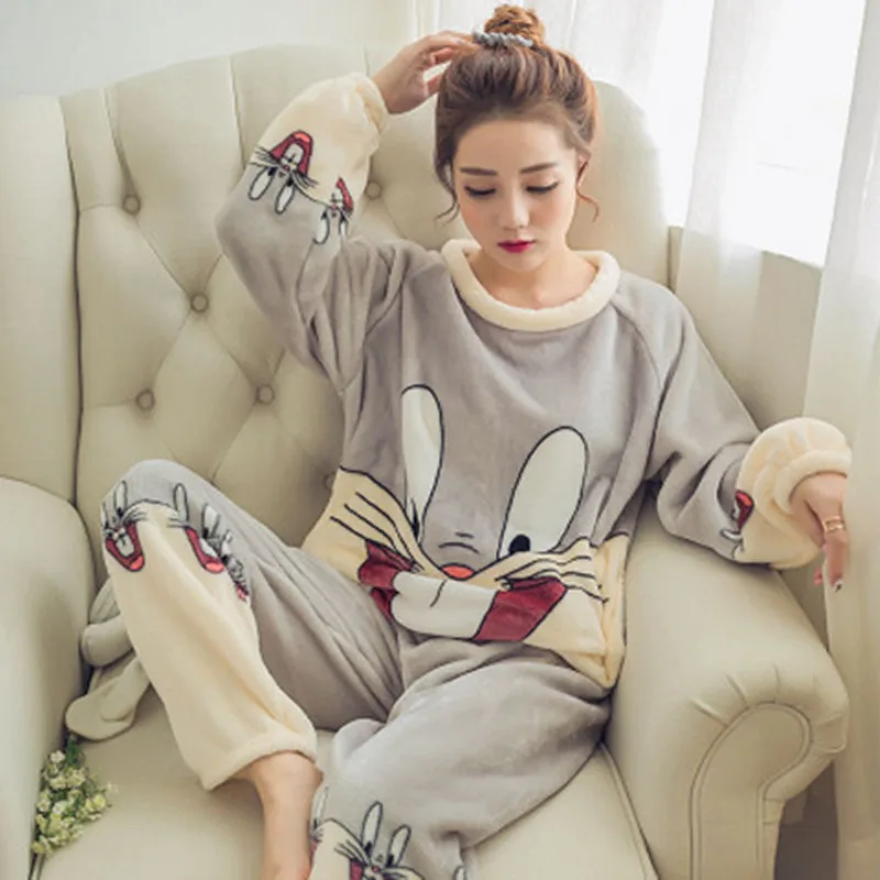 Autumn and Winter Women's Flannel Pajamas Long Sleeved Suit Thickened Warm Coral Velvet Lovely Home Clothes Women's Pajamas Suit