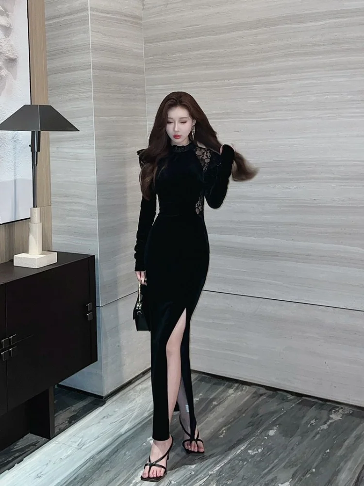 Женское бархатное платье SMTHMA