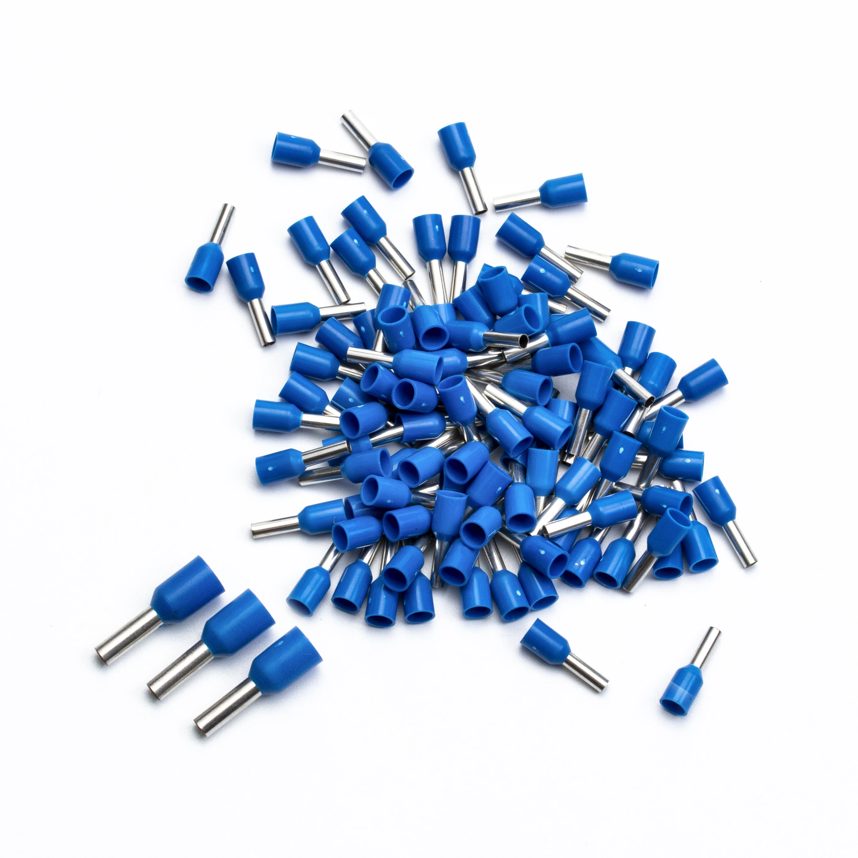 

Медные изолированные клеммы VE1512 100 шт.