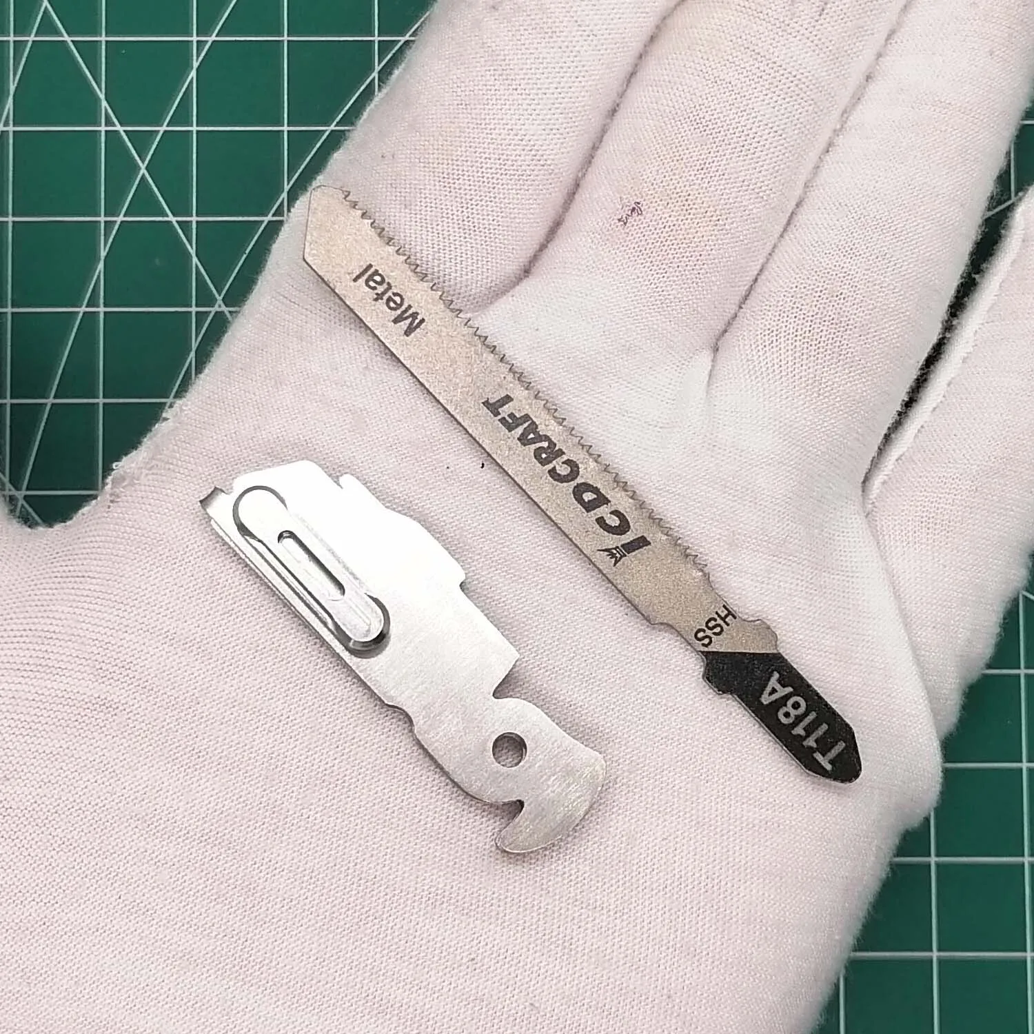 

Держатель для пилы Leatherman P4 ARC