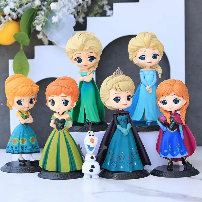 

Disney Q Edition Romance Elsa Princess Anna Elsa Hand Office Model Gift Cake Ornaments