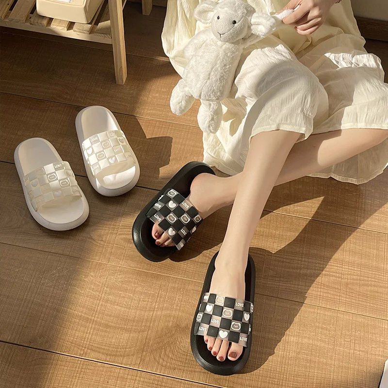 

Women SummerLove bear EVA Slippers Female Indoor Home Bathroom Non-slip Soft Bottom Household Sandals