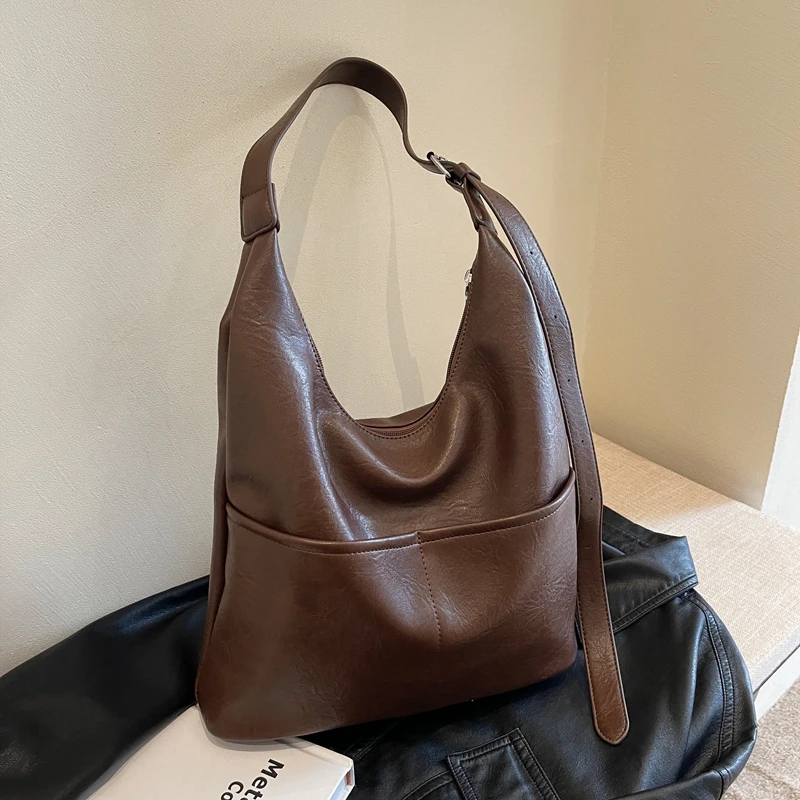 

Free Shipping High Quality New Fashion Casual Style Women's PU Shoulder Bag Youth Versatile Large Capacity Commuter CrossbodyBag