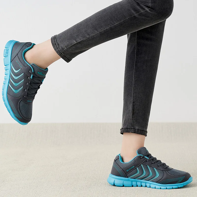 Female sneakers 2022 summer flats woman lace-up comfortable casual shoes women platform sneakers soft mesh lightweight