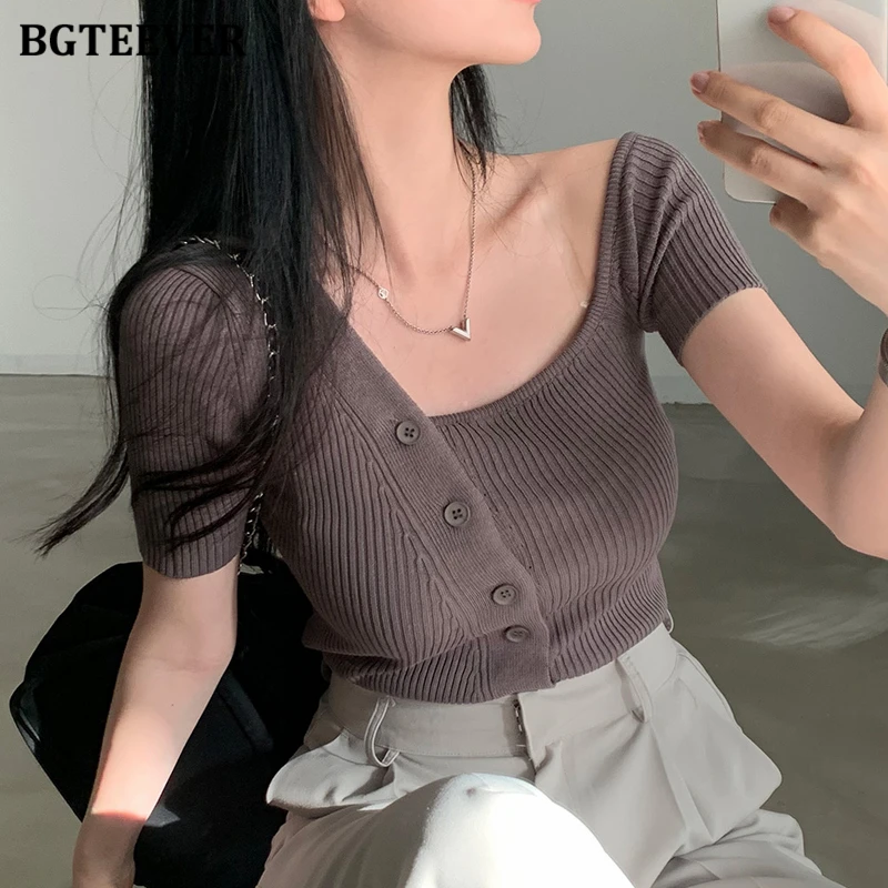

Модные летние однобортные женские трикотажные футболки BGTEEVER, элегантные облегающие Женские однотонные футболки с коротким рукавом, женская трикотажная одежда