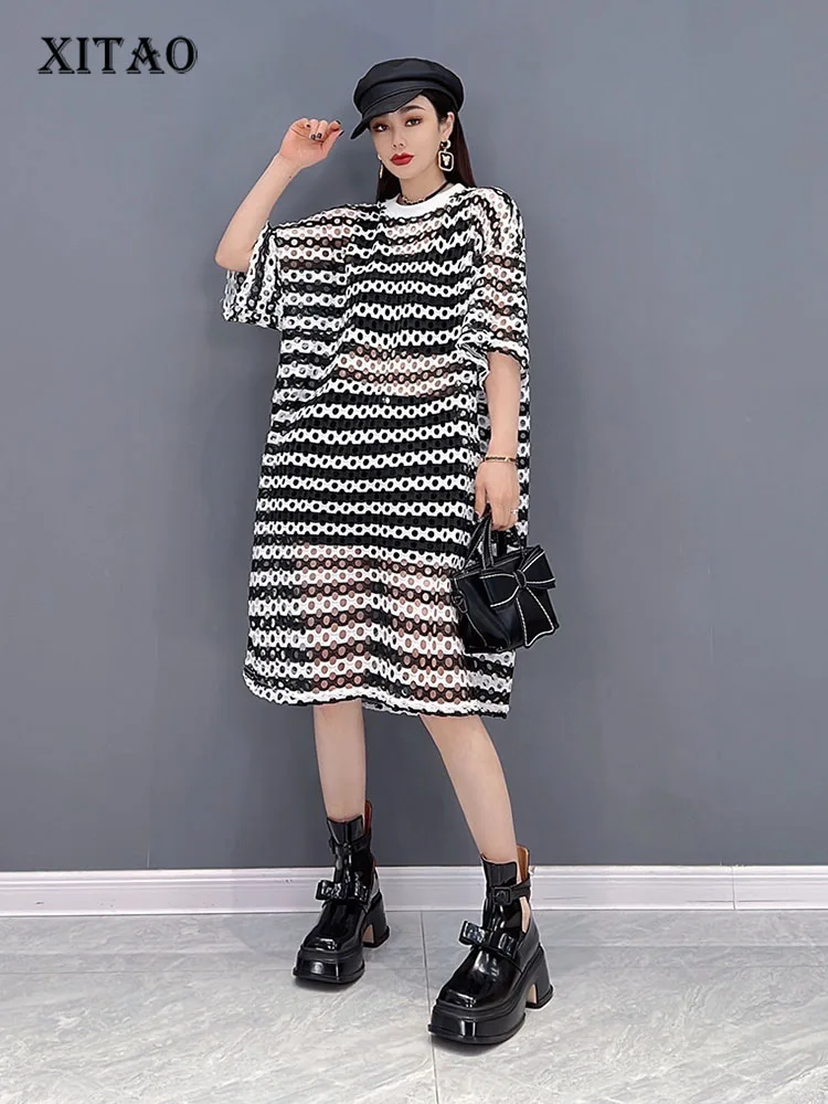 

XITAO Thin Perspective Dress Pullover Small Fresh Sexy Style Patchwork Striped Half Sleeve Minority Elegant Dress WLD7010