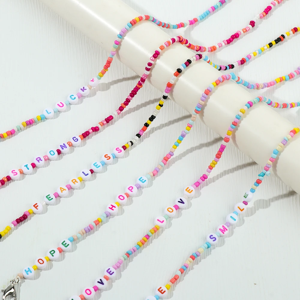 

1Pc Children Acrylic Beaded Glasses Chain Holder With Letter Design Sunglasses Lanyard Outdoor Sports Non-slip Eyeglass Cord