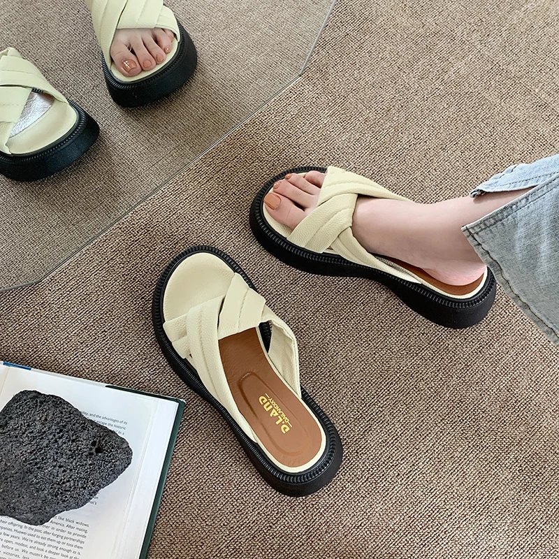 

Сланцы женские на платформе, роскошные шлепанцы средней высоты, дизайнерская обувь на резиновой подошве, с перекрестной шнуровкой, лето 2022