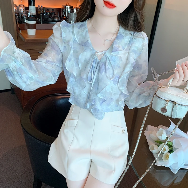 Женская шифоновая блузка с длинным рукавом оборками и V-образным вырезом