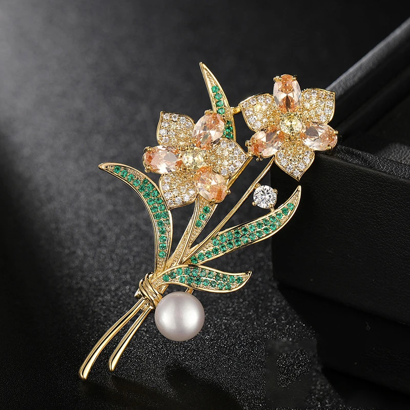 

Elegant Freshwater Pearl Rose Brooches High-end Exquisite Suit Accessories Pins Women Luxe Zircon Corsage Valentine's Day Gift