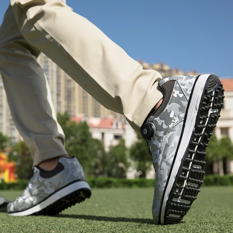 Men's Golf Shoes Quick Turn Golf Shoes Men's Non-Slip Nailless Outdoor Sneakers Men's Sports Training Golf Shoes Size 39-46