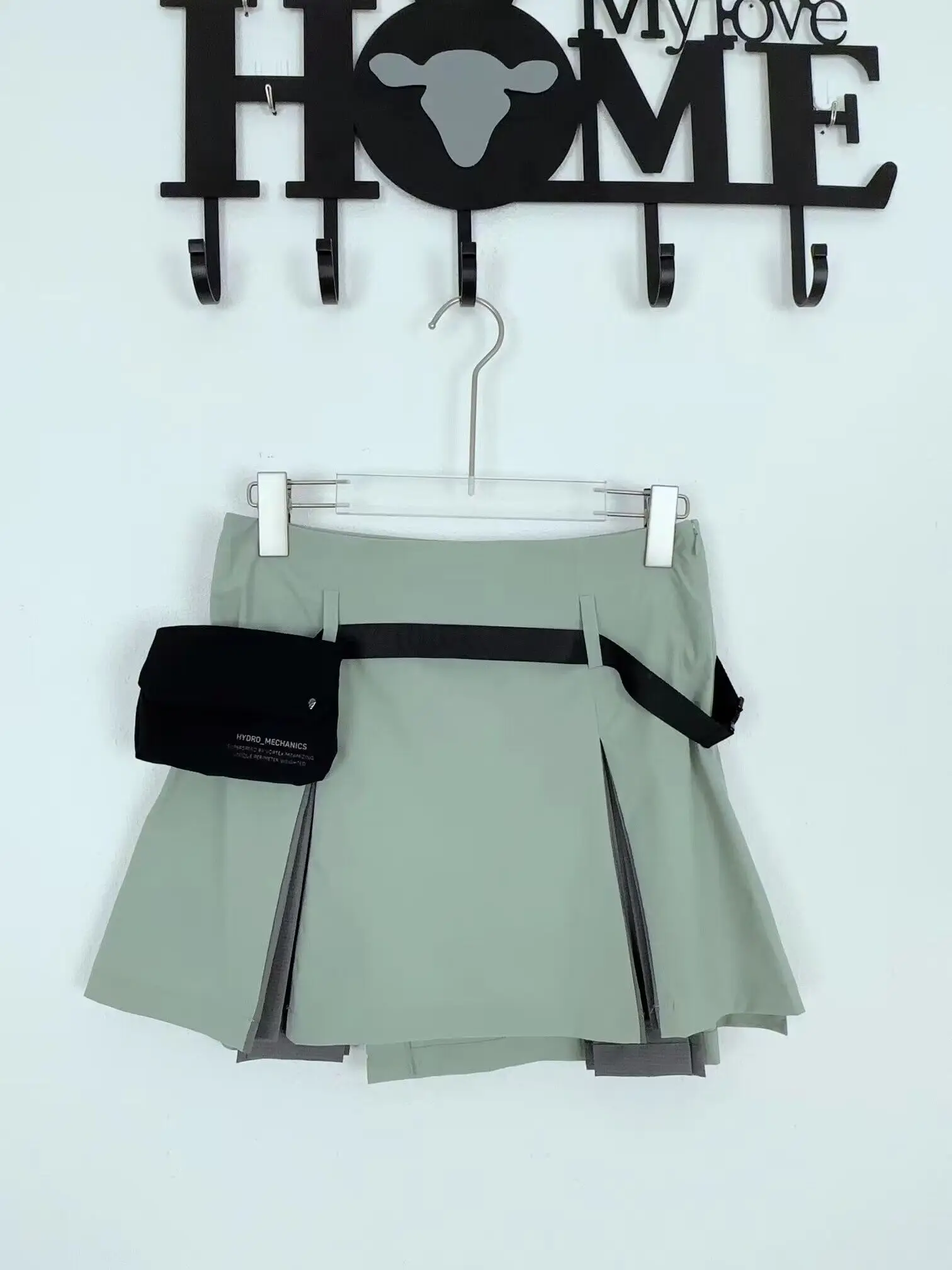 AMAZINGCRE Korean original single golf clothing women's A-line skirt sports slim with waist pack short culottes summer