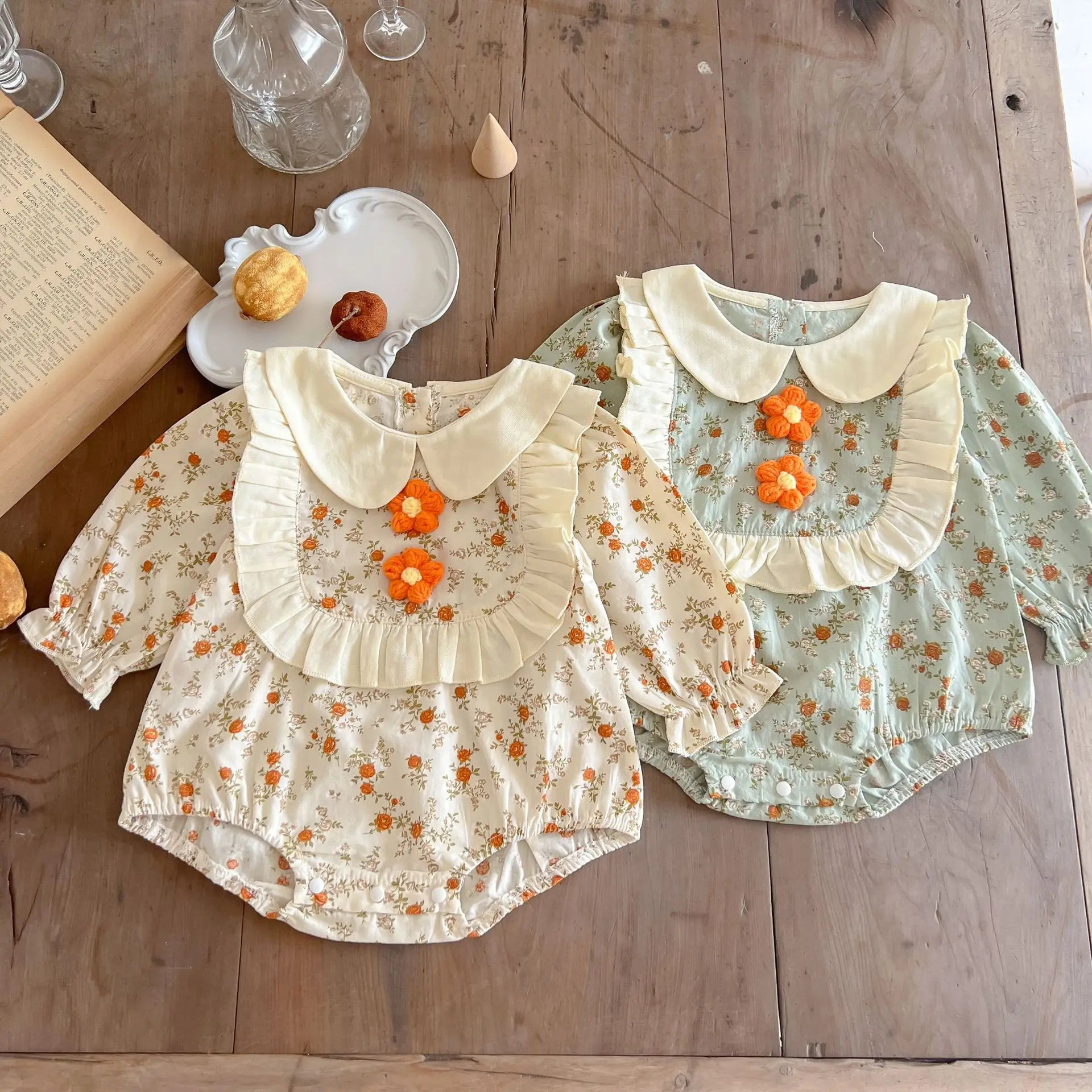 

Autumn Sweet Newborn Baby Girl Retro Flower Decorate Bodysuit Infant Fashion Peter Pan Collar Cotton Princess Jumpsuit