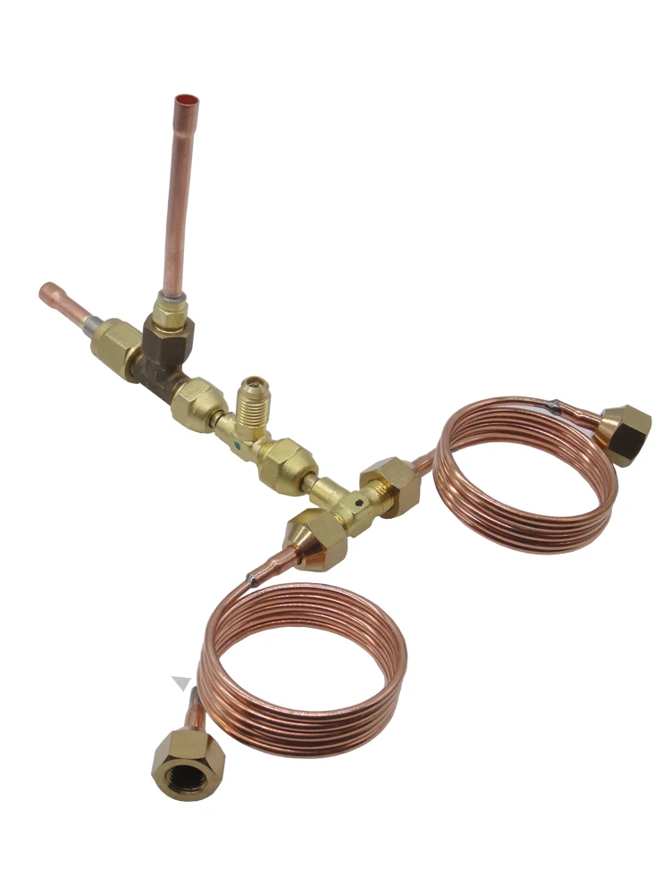Фото Соединения Schrader между 1/8 "NPT и 1/4" SAE представляют собой Быстрый Соединительный Соединения Schrader между 1/8 "NPT и 1/4" SAE представляют собой Быстрый Соединительный