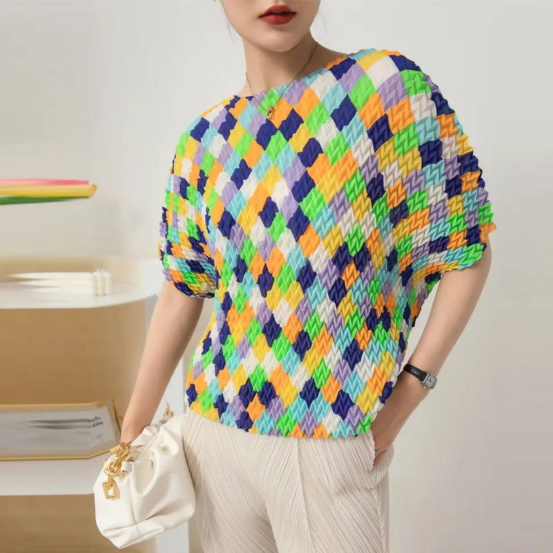 

Miyake Pleated Handmade Pleated Printed Short Top 2022 Summer New Round Neck Loose Elastic Comfortable T-shirt Y2k Aesthetic