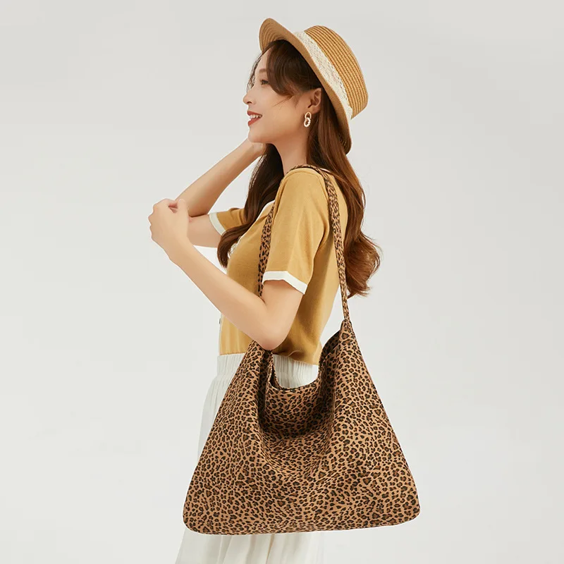 New Arrival Women's Bag New Fashion Leopard Print Underarm Canvas Bag Retro All-In-One Student Summer Shoulder Bag