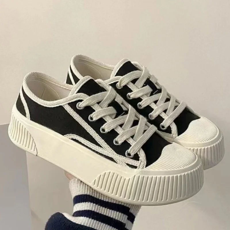 

Женская спортивная обувь, повседневная обувь на платформе, женская обувь с круглым носком, новинка 2023, модная женская холщовая обувь на толс...