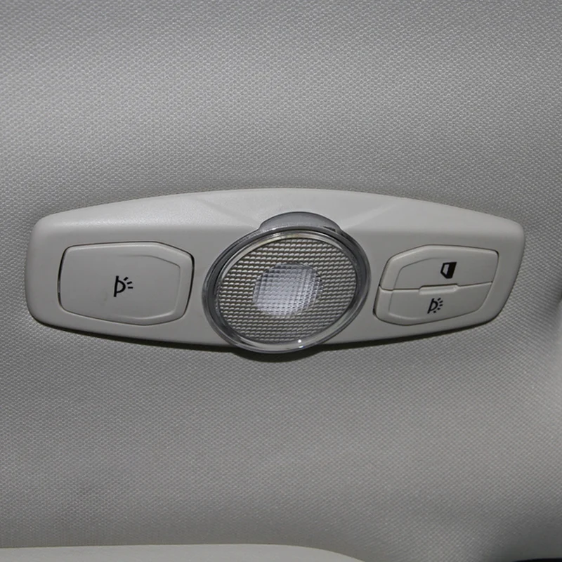 Интерьер автомобиля лампа для внутреннего освещения фотообои Ford Focus Aviat