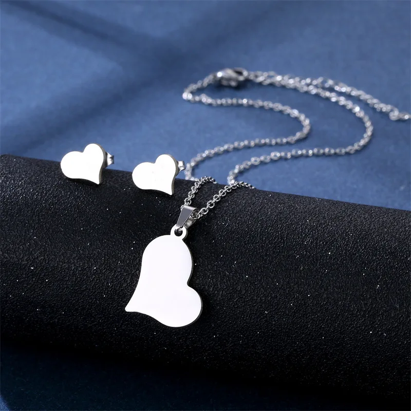 

Stainless Steel Silver Color Heart Pendant Chain Necklace Stud Earring for Women Party Birthday Fashion Jewelry Set Gift