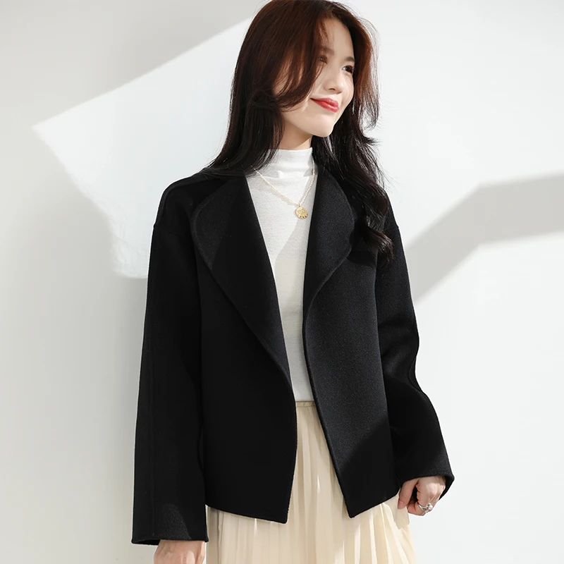 Рисунок 5 - Осенне-зимнее Новое короткое двустороннее