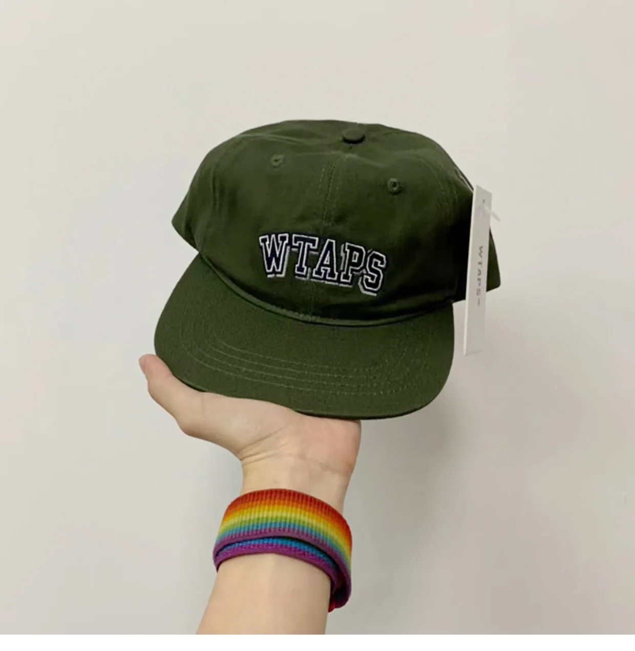 

Japanese Youth Brand Soft Baseball Cap, Men Solid Flat Bill Adjustable Snapback Hats Unisex