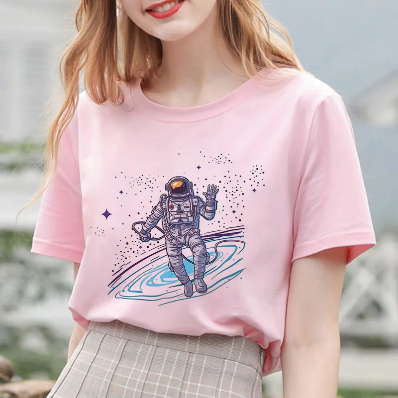 

Astronaut Space Walk Graphic Print T-shirt Women Korea Fashion Pink Tops Tshirt Harajuku Aesthetic Sci-fi Style Female T Shirt