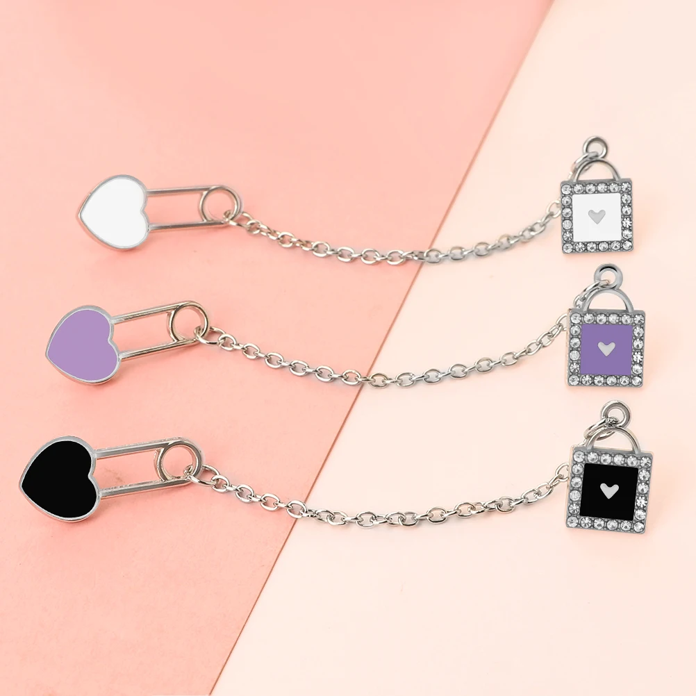 Очаровательная эмалированная булавка в форме сердца с кристаллами фиолетовая