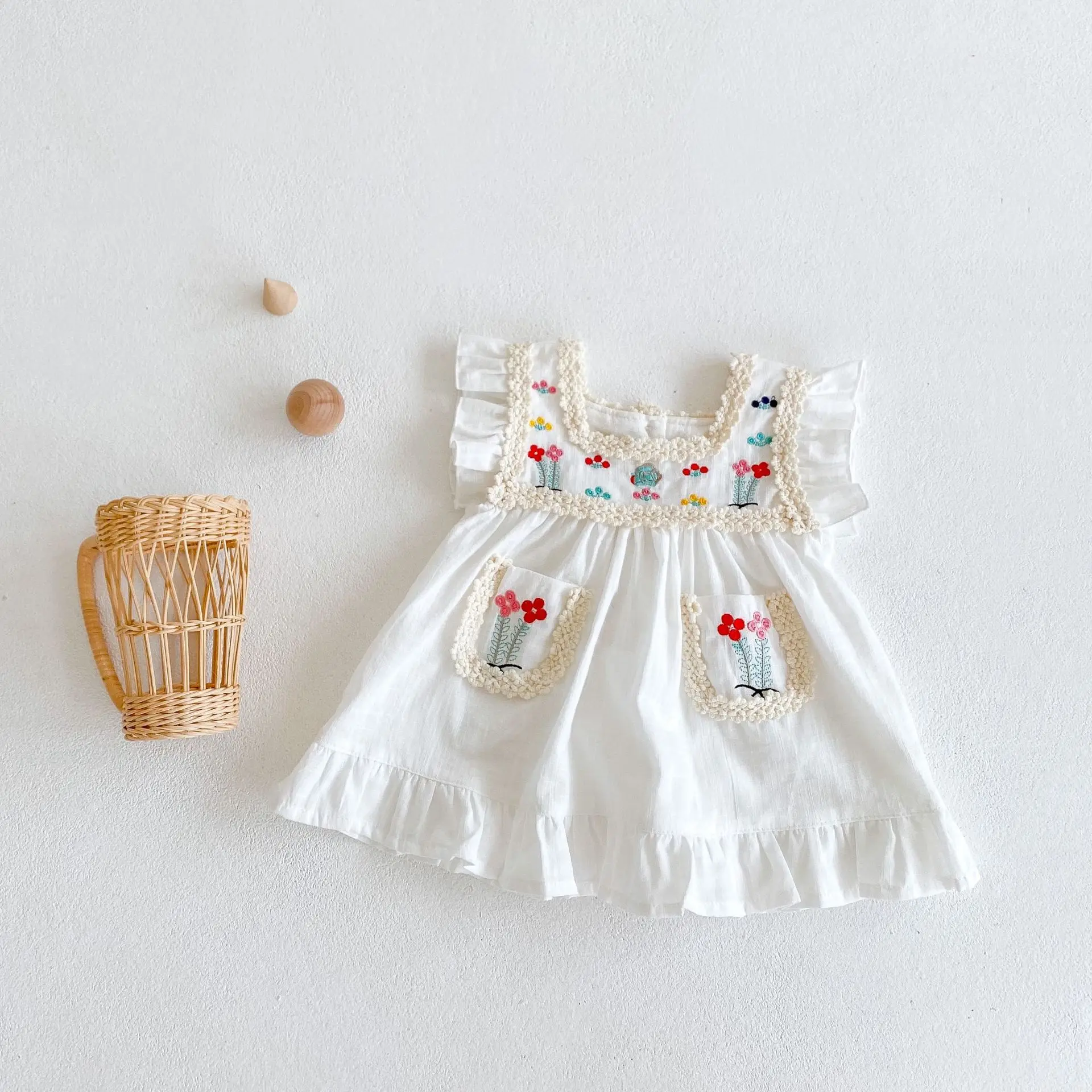 Summer Baby Girl Skirt Girls 0-3 Years Old Infant Embroidered Lace Dress All Cotton Sleeveless Skirt Baby Girl Dress
