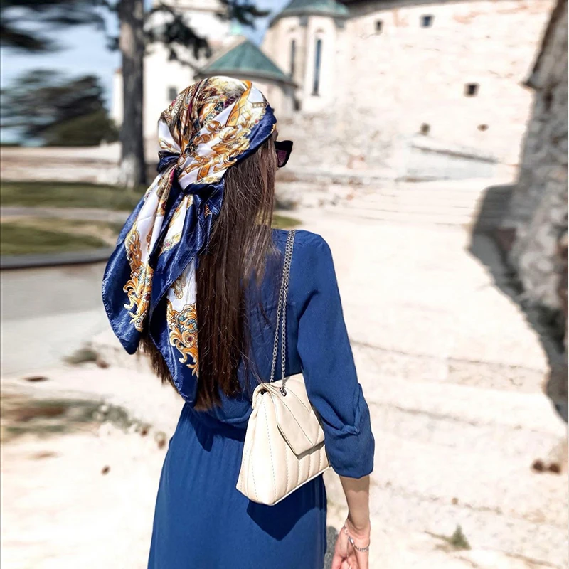 

Шелковый шарф головные повязки для женщин Винтажный всесезонный шарф для волос 90*90 см хиджаб фуляр Iuxe бандана женский головной платок.
