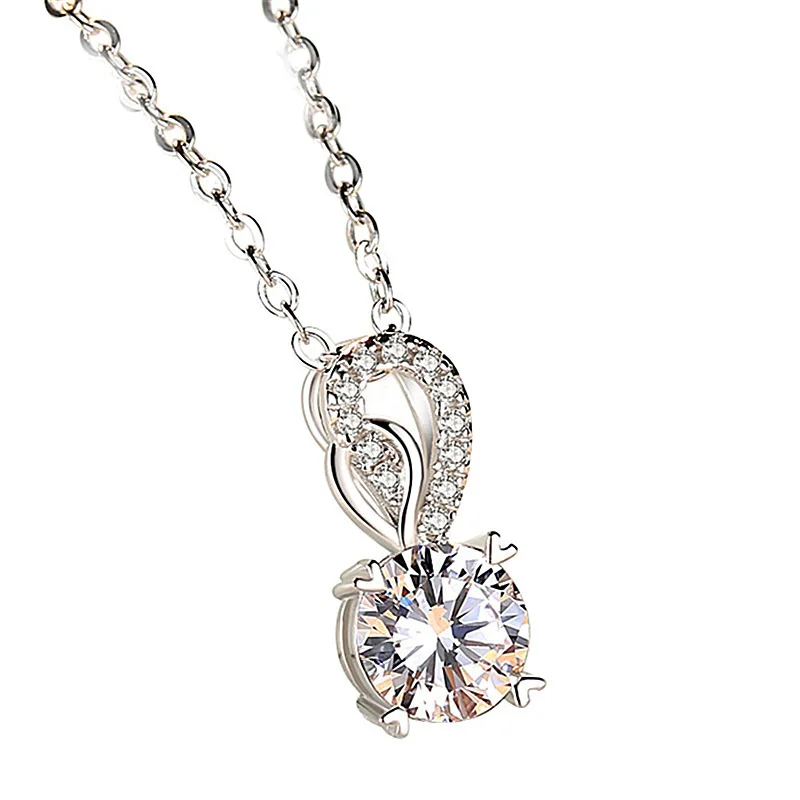 Double Heart-Shaped Pendant Mozambique Diamond With Certificate 1 Carat D-Color Four Claw Snowflake
