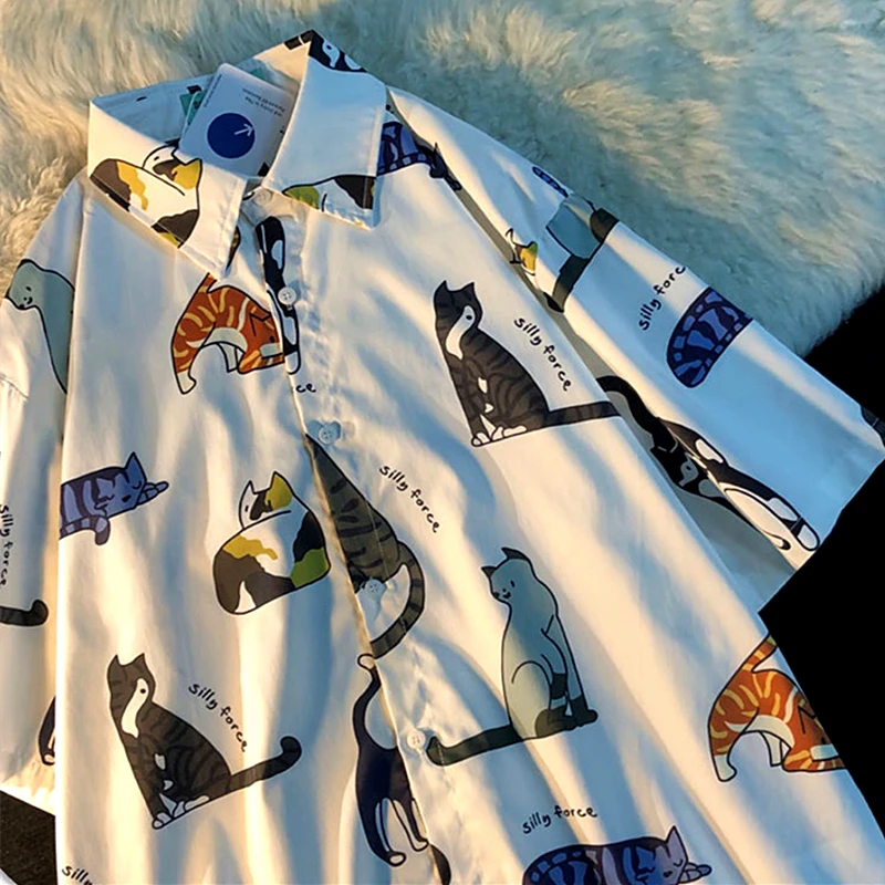 

Japan Kawaii Cartoon Cat Graphic Men Shirts Women Button Up Shirts Short Sleeve Loose Beach Summer Large 2XL Korean Fashion Tops