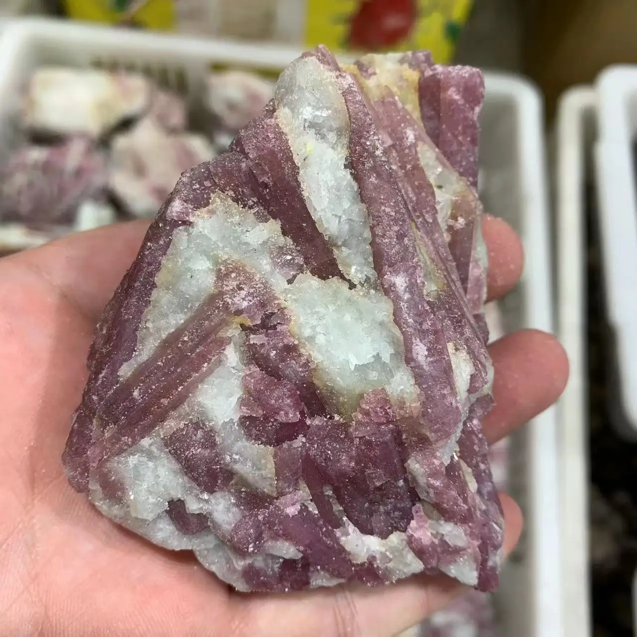 

Beautiful Natural Pink Plum Tourmaline Raw Natural Crystal Mineral Room Decoration For Home Decoration Gems Witchcraft Gift