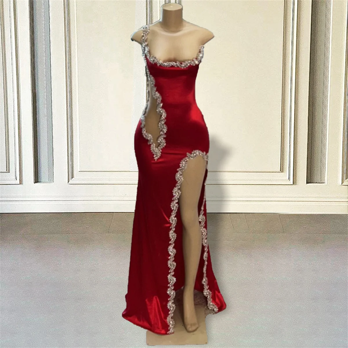 

Sexy Prom Dress Sleeveless Sheer Neck and Waist Beaded Open Ladies Formal Field Dresses Birthday Party Graduation Dresses