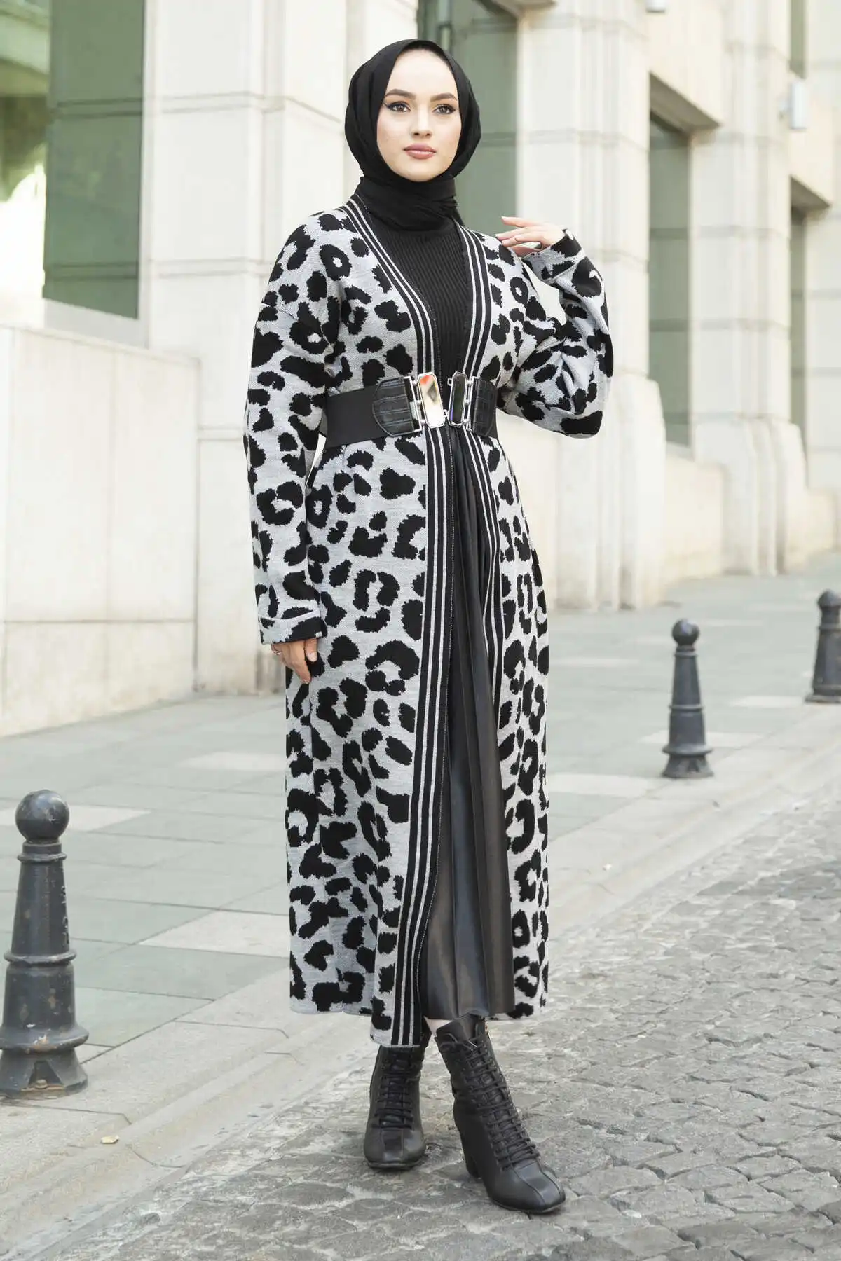 Leopard Pattern Knitwear Cardigan Anthracite Winter Autumn 2021 Muslim Women Hijab headscarf islamic Turkey