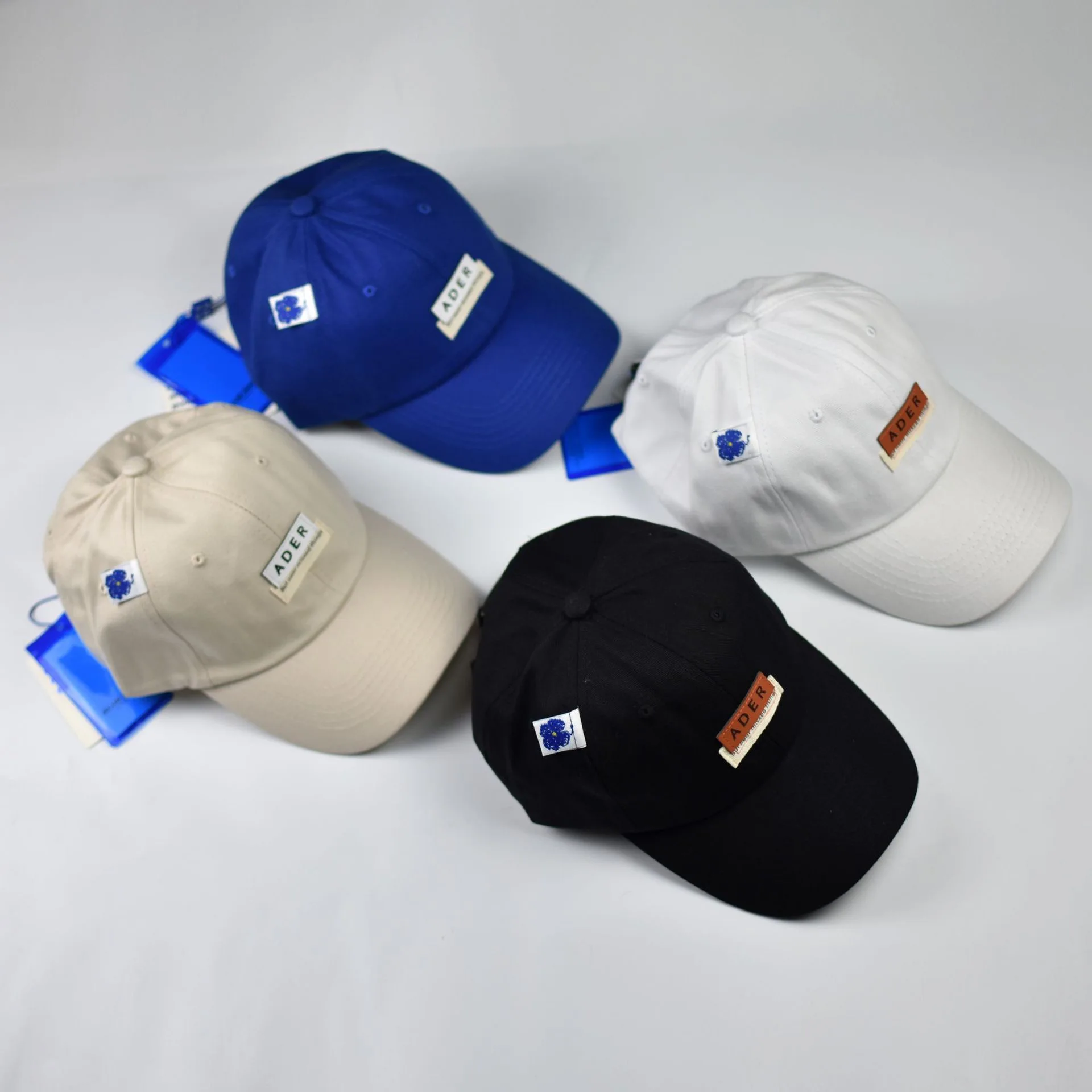 

2022 высококачественные мужские и женские бейсболки Ader с вышивкой логотипа кепки Ader многоцветные на выбор и регулируемые