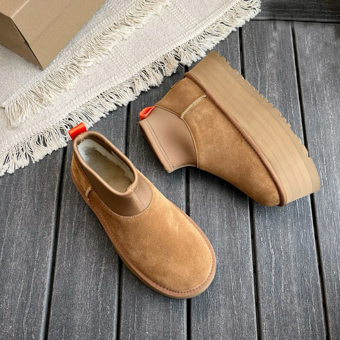 Женские зимние сапоги из овечьей шерсти