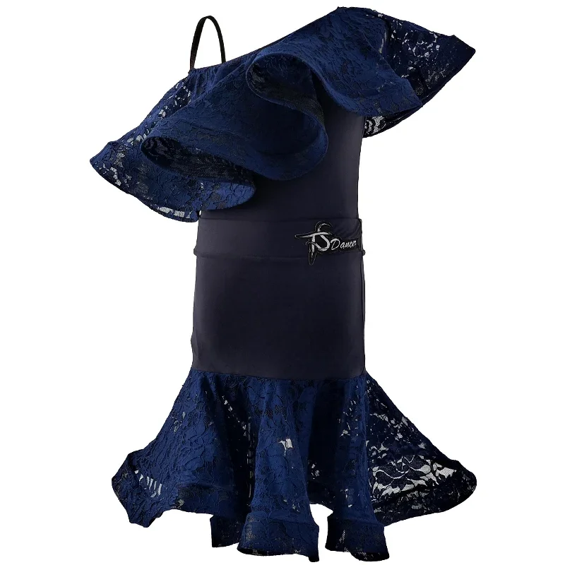 Летнее платье с косыми плечами и оборками в латинском стиле синее розовое