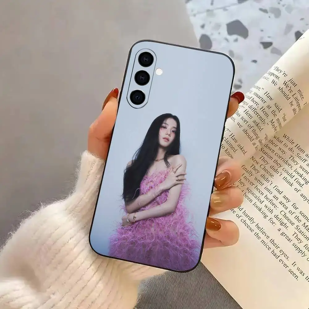 Фото Чехол для телефона K-Kpop K-Kim J-Jisoo для Samsung Galaxy A73, A72, A71, A70, A53, A52, A51 и других моделей, мягкий черный чехол. №3