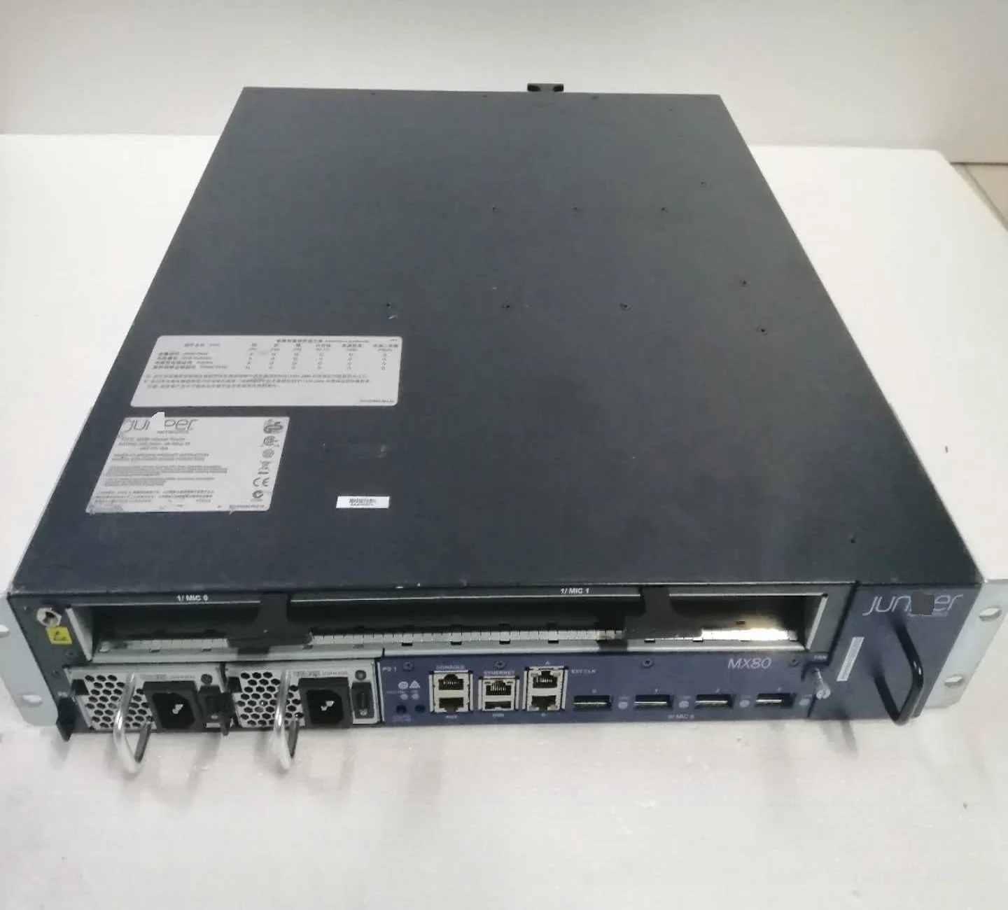 MX80-AC 3D Универсальный Edge Router W/ Dual AC Блок питания &amp 4x10G XFP модули