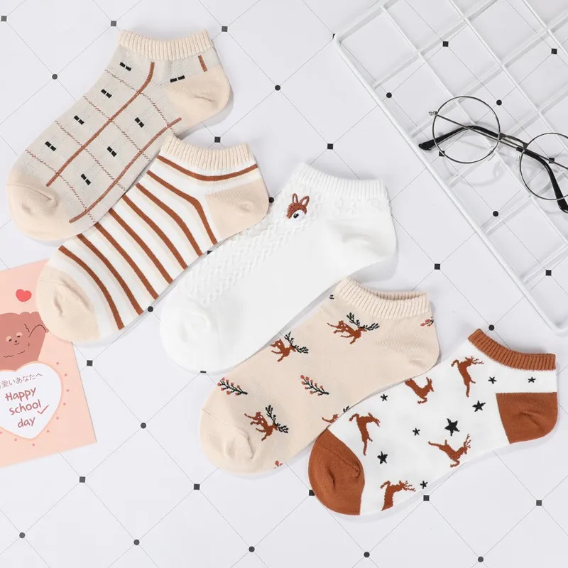 5 Pairs/sets of Comfortable Harajuku Cartoon Animal Women's Socks Cotton Soft Ankle Boat Socks Women's Low Rise Invisible Socks