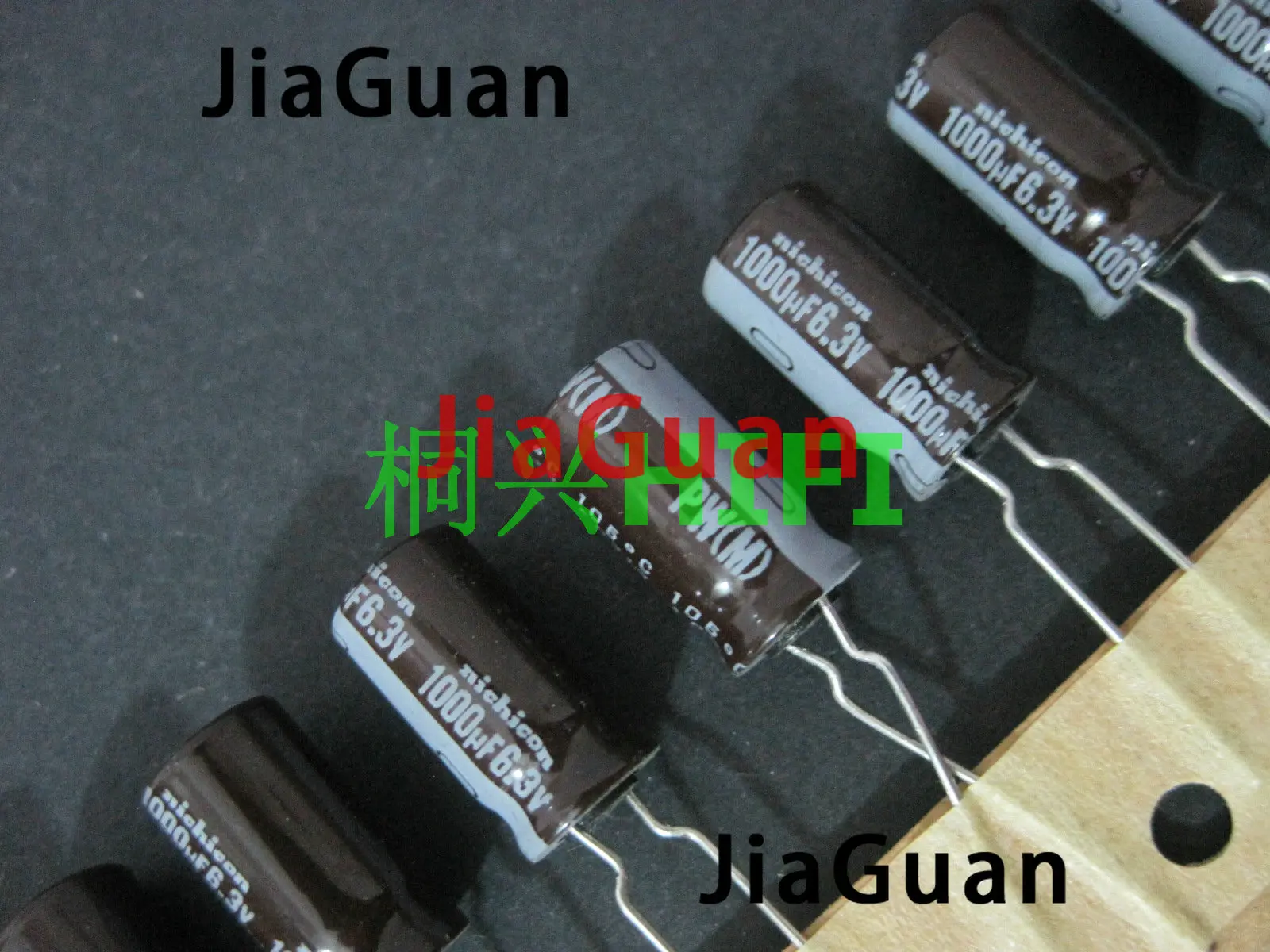 Электролитический конденсатор NICHICON PW 6 3 В 1000 мкФ 8X15 мм 50 шт