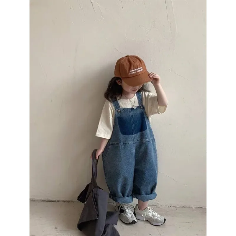 Джинсовый комбинезон для мальчиков и девочек однотонный Осенний из денима