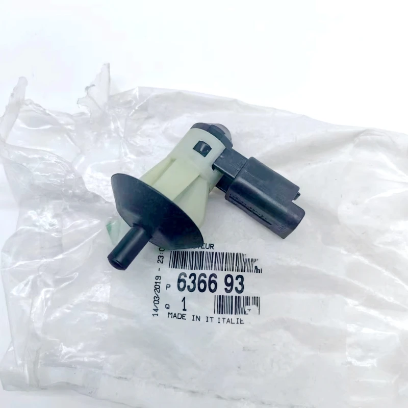 

Подходит для Peugeot 407 508 607 807 Expert Citroen C5 C6 контактный выключатель 636693 противоугонное устройство сигнализация выключатель замка капота